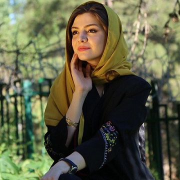 بیوگرافی آوا دوریت بازیگر ایتالیایی -ایرانی